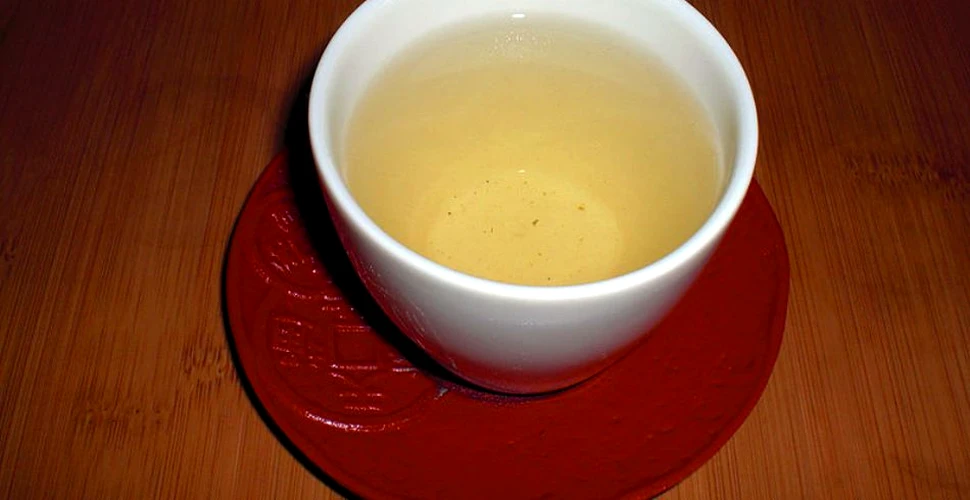 Ceaiul verde poate reduce cantitatea de colesterol “rău” din sânge