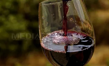 Vinul fiert, un remediu perfect pentru combaterea răcelii