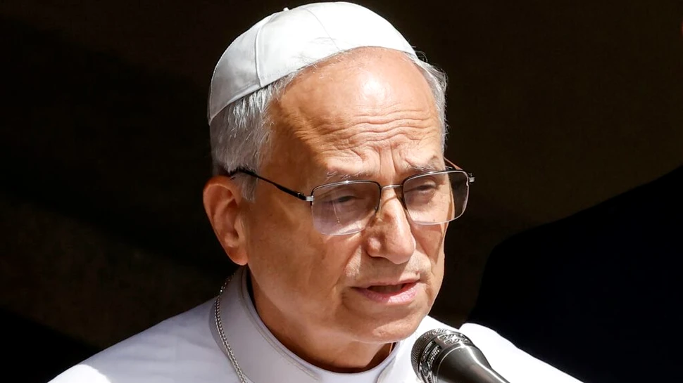 Avertisment de la Vatican: Inteligența Artificială reprezintă un risc major de „persuasiune ocultă”