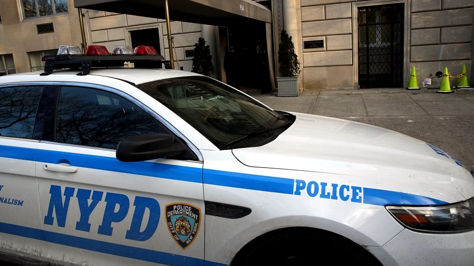 Angajaţi ai Poliţiei din New York au modificat pe Wikipedia informaţii despre violenţele unor colegi