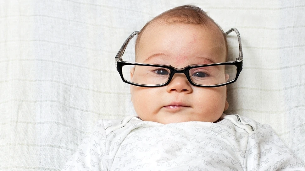 Iată cum poţi să afli încă din prima lună de viaţă dacă bebeluşul tău va avea un IQ ridicat!