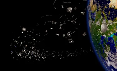 Un satelit experimental al Rusiei se dezmembrează pe orbită, lăsând în urmă o dâră de deșeuri