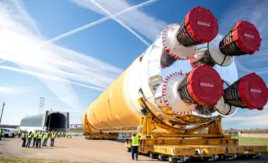 Megaracheta Space Launch System (SLS) a NASA, care va readuce oameni pe Lună, mult mai scumpă decât s-a preconizat