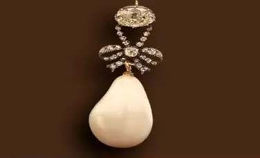 O perlă care i-a aparţinut Mariei Antoinette a fost vândută la un preţ record