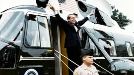 Air Force One a decolat de mai multe ori decât a aterizat. Cum este posibil?