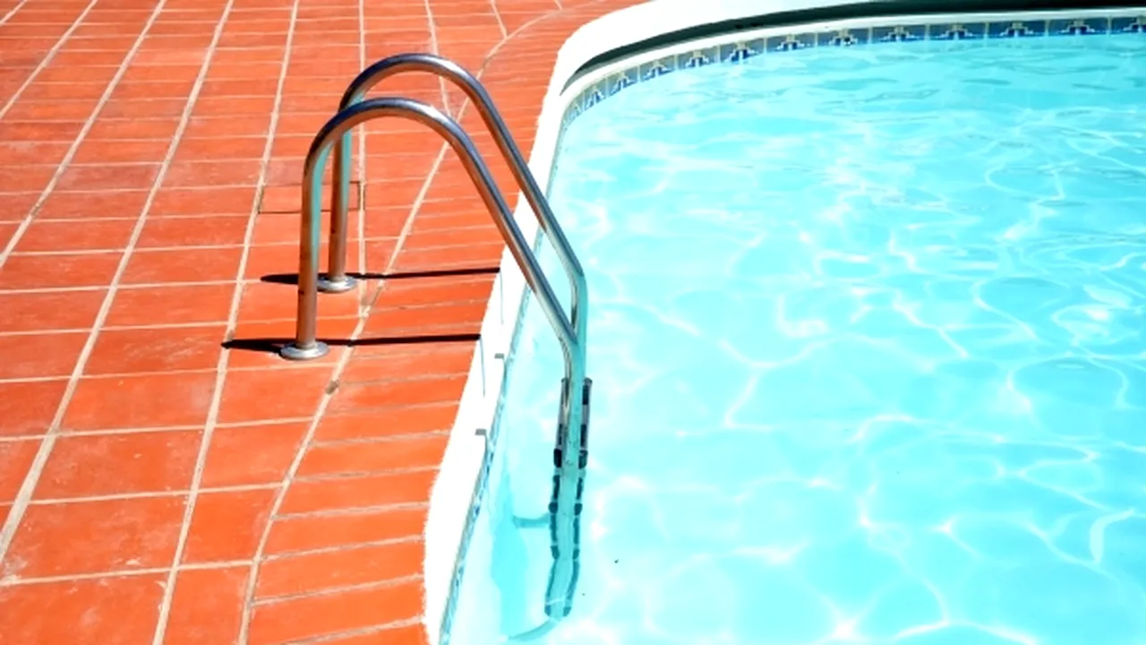 1-piscina 
