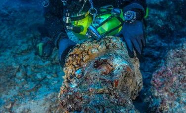 Capul de marmură dispărut al lui Hercule a fost găsit la locul unui celebru naufragiu antic