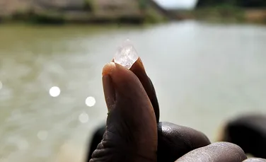 Descoperire extraordinară în Sierra Leone: un diamant de 153 de carate, estimat la 6,2 milioane de dolari