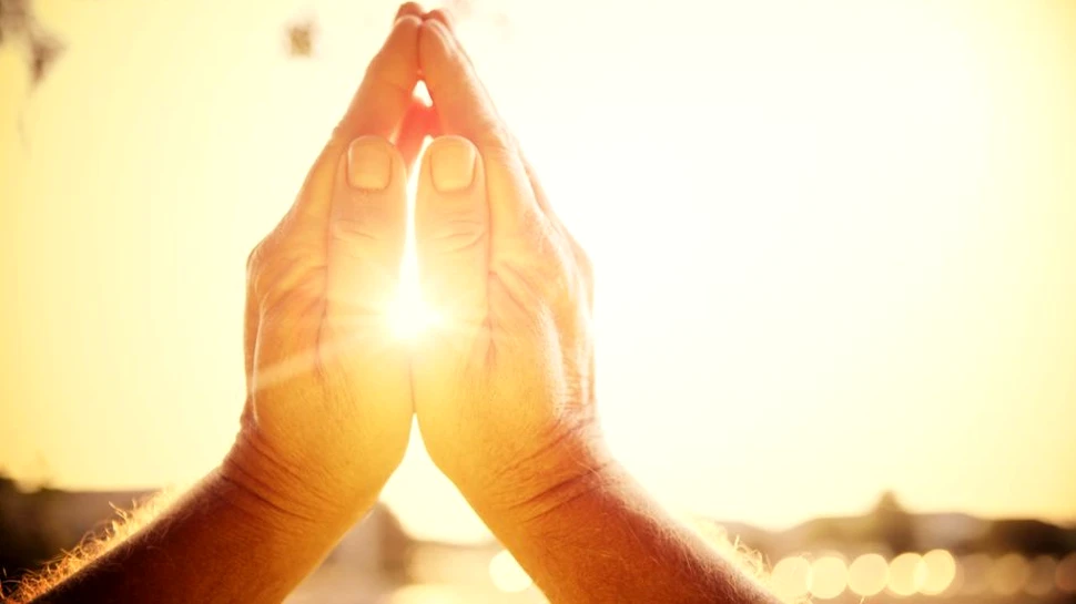 De ce ateismul este la fel de natural ca religia, iar oamenii nu sunt născuţi să creadă în Dumnezeu. TEORIA unui profesor de la Cambridge