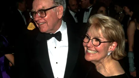 Susan Buffett, prima soție a unuia dintre cei mai bogați oameni din lume. Confidentă și prietenă pe viață a lui Warren Buffett
