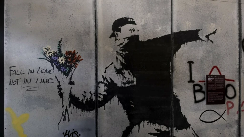 Prima expoziție Banksy după 14 ani, autorizată de artist la Glasgow