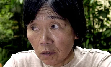 O femeie în vârstă de 73 ani a doborât un nou record pe Everest