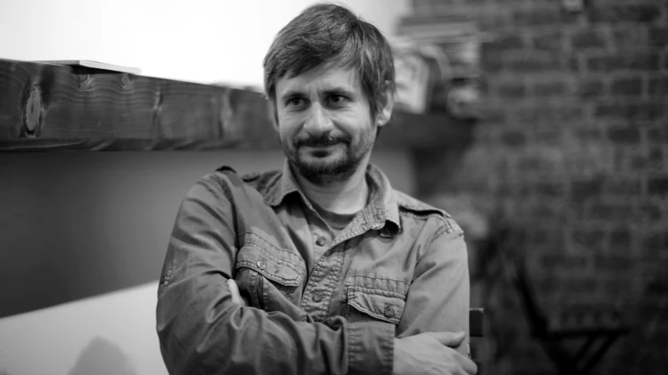 Adrian Sitaru, regizorul filmului ”Ilegitim”, lansat la Berlinală: ”Ce drept ai avea să decizi pentru alţii?” – VIDEO