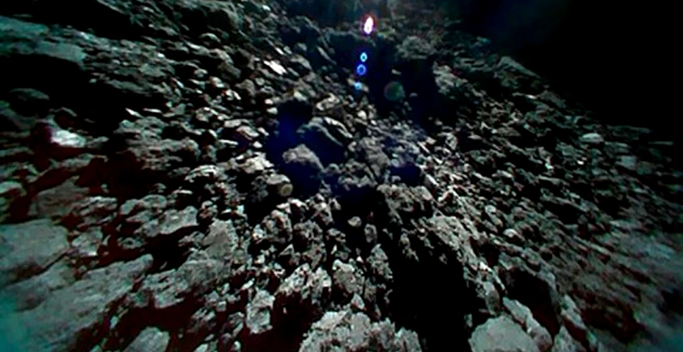 Asteroidul Ryugu ascunde dovezi neașteptate ale unui ocean în miniatură