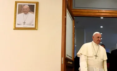 Papa Francisc a ales umilința în detrimentul tradiției. De ce a respins apartamentele papale