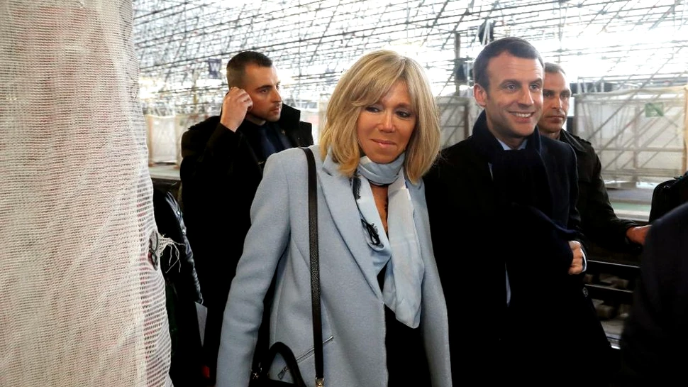Un pui de urs panda din Beauval a fost denumit Brigitte Macron
