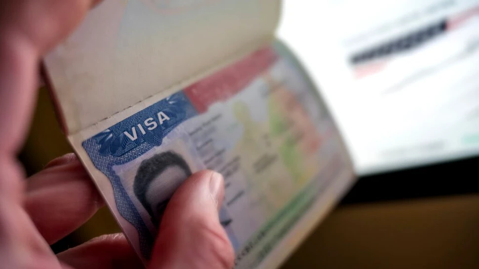 Donald Trump impune o taxă de 100.000 de dolari pentru cererile de viză H-1B