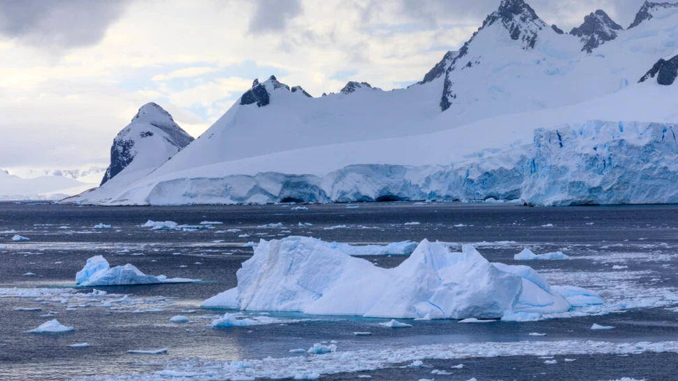 Cercetătorii au descoperit că gheața din Antarctica s-a topit și în trecutul planetei