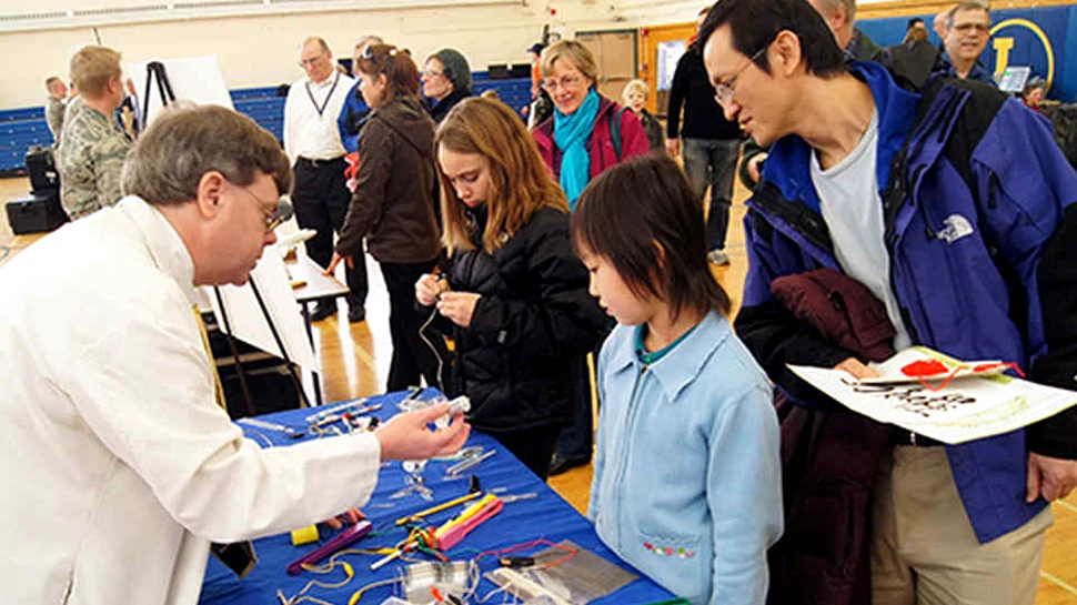 Un inginer biomedical susţine că poate vindeca orice infecţie virală. Incredibila modalitate prin acesta crede că va putea fi posibil acest lucru