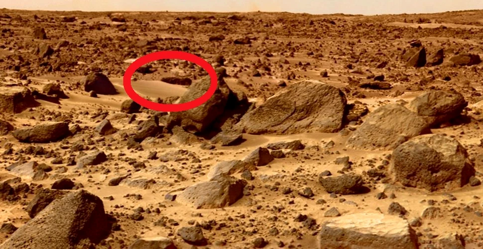 A fost descoperită o sticlă de bere pe Marte? Un vânător de anomalii sugerează că a realizat descoperirea într-o imagine publicată de NASA