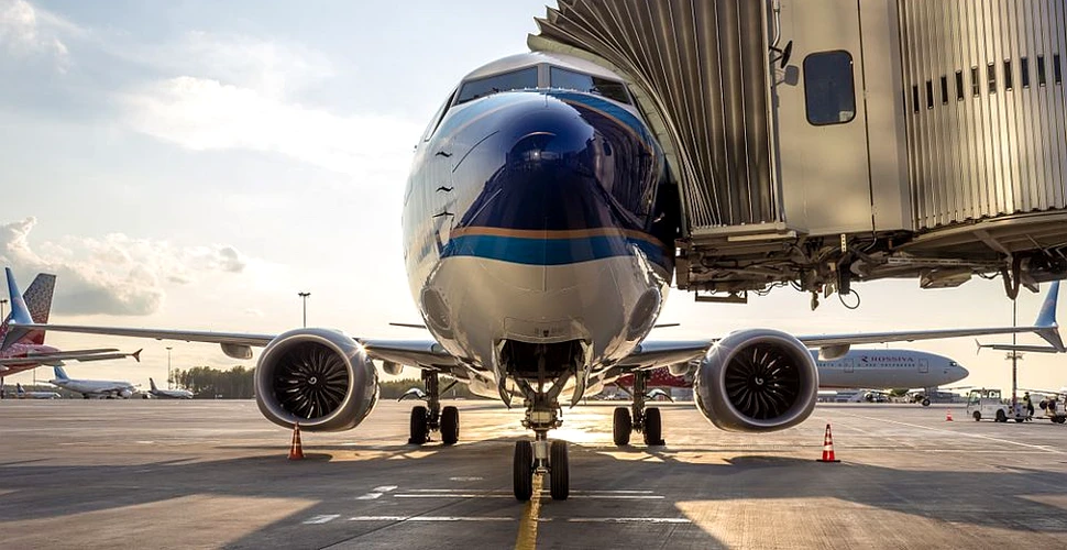Pentru a preveni situaţii ”potenţial catastrofale”, avioanele Boeing 787s trebuie oprite la 51 de zile
