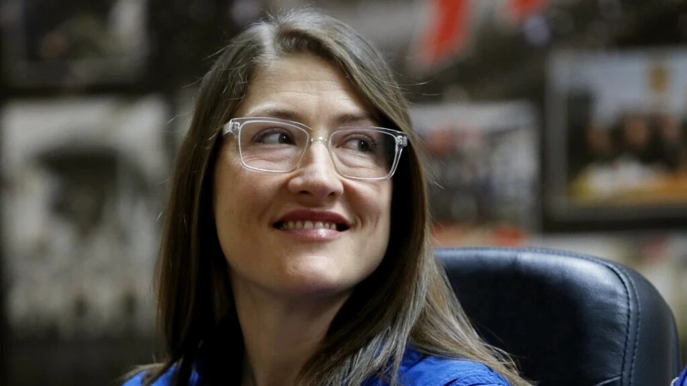 Christina Koch, prima femeie care va merge pe Lună. „Faceți ceea ce vă sperie; nu vă feriți de lucrurile care credeți că ar putea fi inaccesibile”