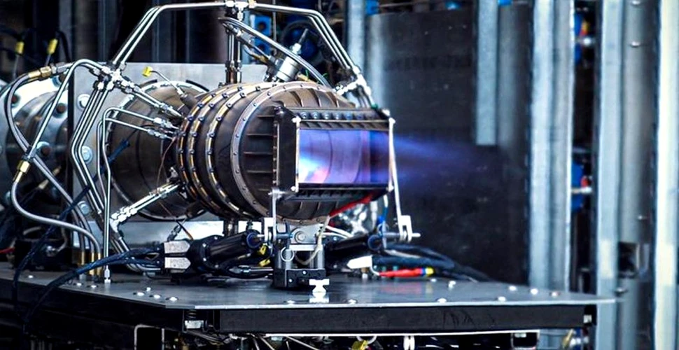 Un cercetător propune un motor care se apropie de viteza luminii