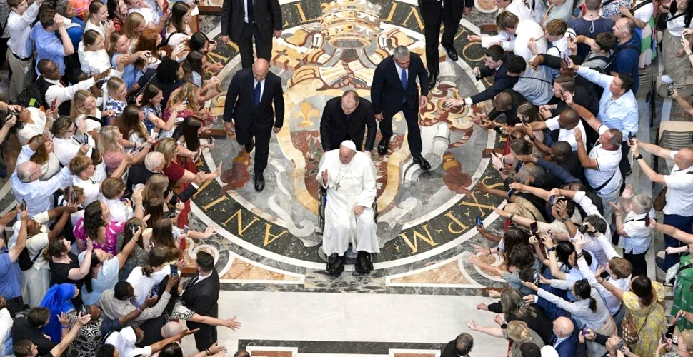 Papa Francisc a murit în a doua zi de Paște