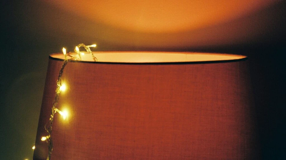 Transformă-ți casa cu ajutorul luminii ambientale (P)