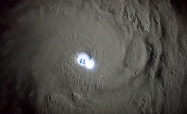 Ochiul furtunii: un astronaut de pe Staţia Spaţială Internaţională a surprins o imagine extraordinară