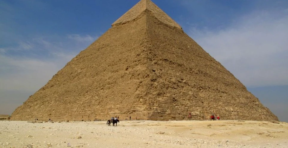 Marea Piramidă din Giza a fost construită cu o EROARE – FOTO