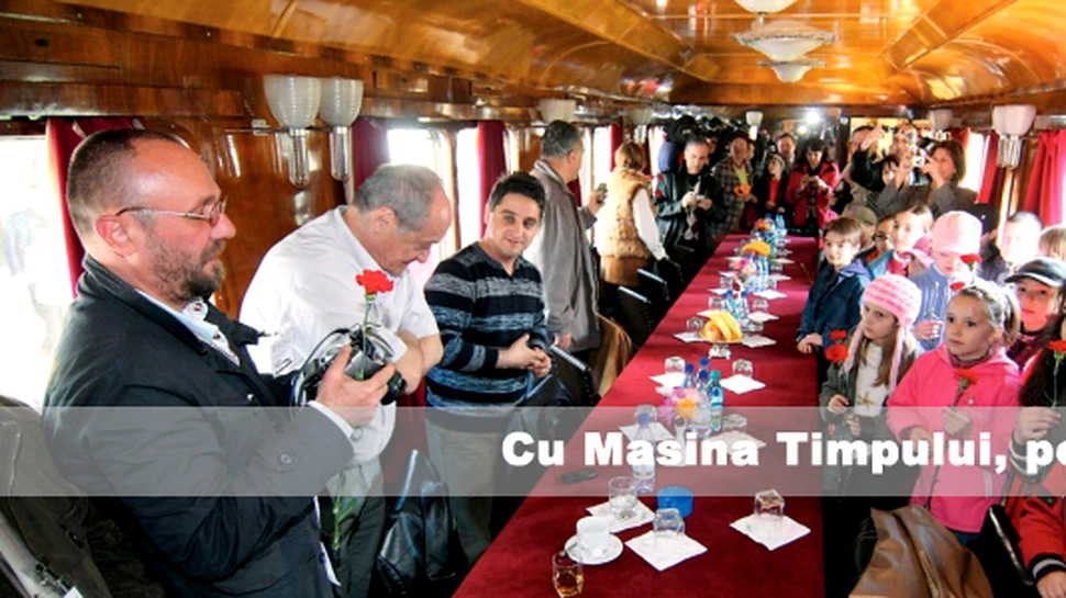 Cu MASINA TIMPULUI, pe sine