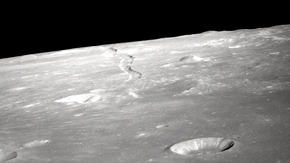 Agenţia Spaţială Europeană va încerca să mineze pe Lună pentru descoperirea oxigenului şi a apei