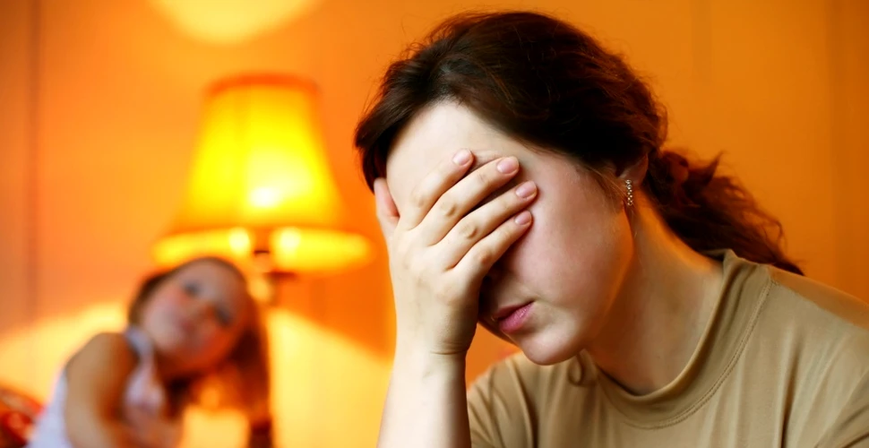 Specialiştii avertizează: numărul mamelor care suferă de depresie postpartum este îngrijorător de mare