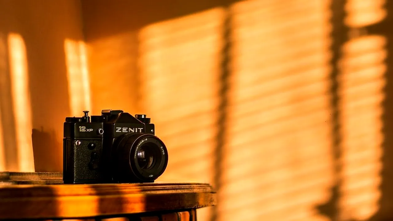 1-zenit-camera-foto-descopera-pixabay 