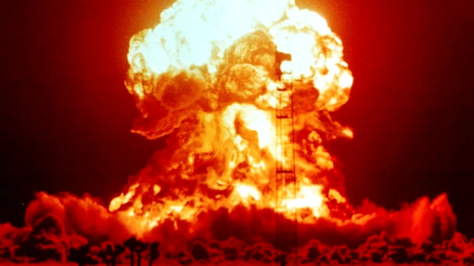 Un simulator online îţi permite să bombardezi orice loc de pe Pământ. Tsar, cea mai puternică bombă construită vreodată, ar distruge Bucureştiul aproape în totalitate