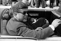 Controversa din jurul asasinării lui Kennedy. Cine l-a vrut mort şi ce rol are teoria lui Pacepa?
