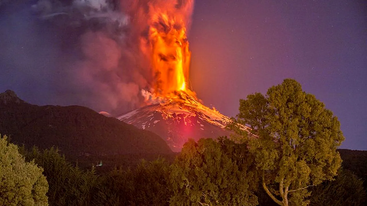 1-vulcanoeruption 