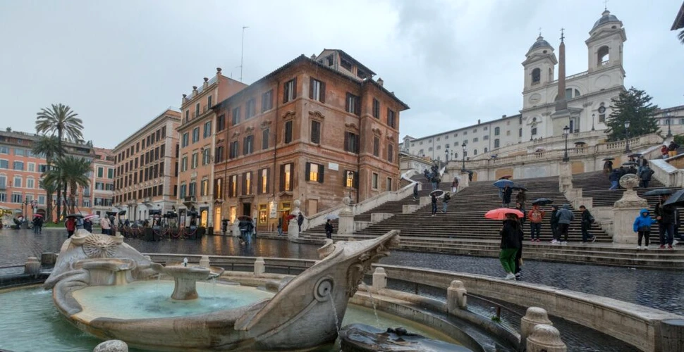 Ce amendă riscă cei care vandalizează monumente şi opere de artă în Italia