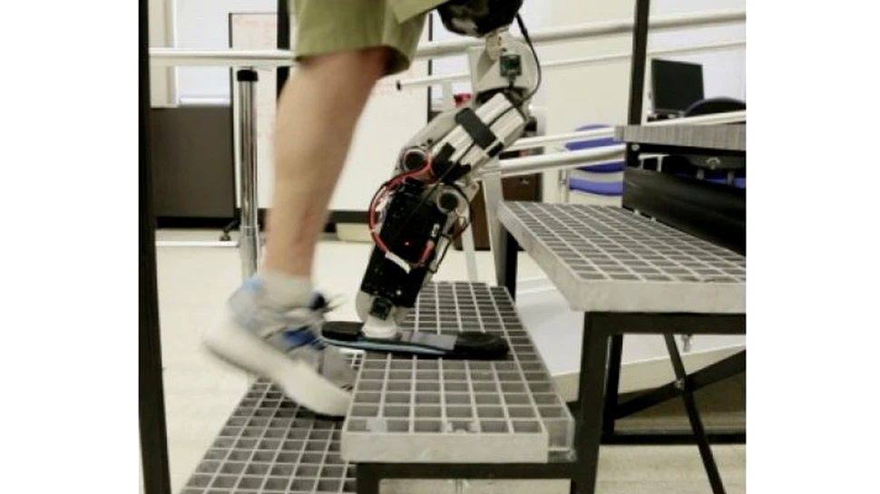 A fost creat primul picior bionic care poate fi controlat prin „puterea gândului” (VIDEO)