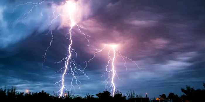 Povestea bărbatului care a rămas blocat în nori timp de 40 de minute. Cum a scăpat?