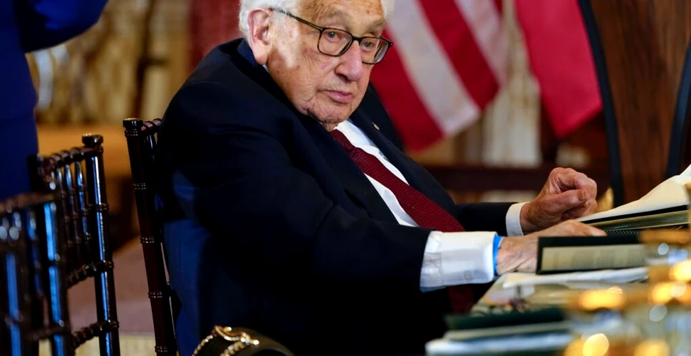 Henry Kissinger, „arhitectul politicii externe a SUA” și laureat Nobel, a murit