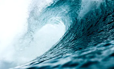 Un val cu înălţime RECORD a fost înregistrat în Oceanul Sudic. Ar fi putut ajunge la etajul opt al unei clădiri