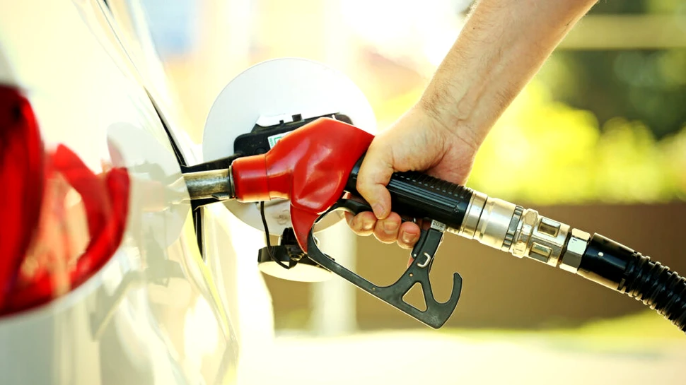 De ce trebuie să vindem motorină, energie și gaz la preţuri conform UE?