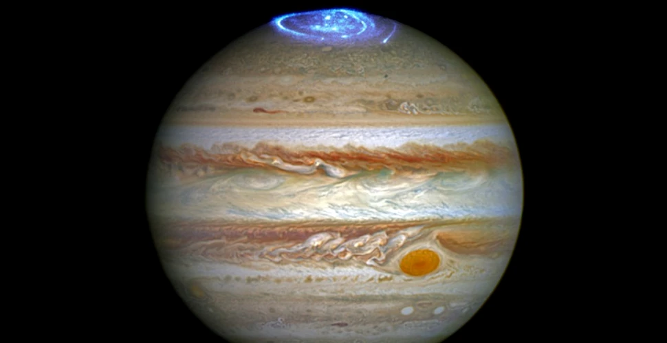 O pată bizară întunecată a fost descoperită la polul nord al planetei Jupiter. ”Este acolo de foarte multă vreme”
