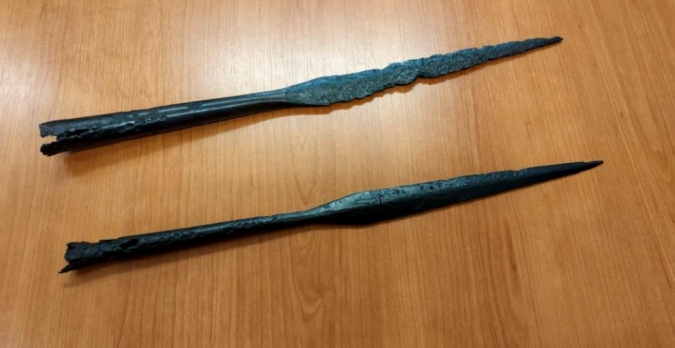 Arme de la începutul Evului Mediu, descoperite într-un cimitir din Polonia