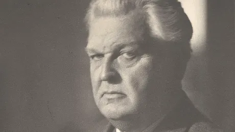 A fost sau nu marele scriitor Mihail Sadoveanu „vândut” comuniștilor? „Pe de-o parte este amuzant”