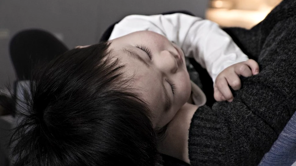 O analiză UNICEF dezvăluie că o treime dintre copiii din lume sunt intoxicați cu plumb