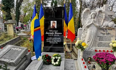 Monument închinat pilotului Smarandei Brăescu, prima femeie paraşutist din România – GALERIE FOTO