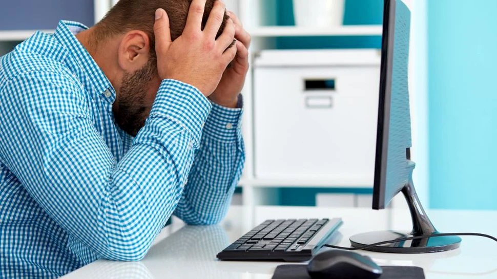 Articularea cuvântului ”stres” atunci când eşti stresat accentuează această stare. ”Nu mai putem gândi limpede şi suntem cuprinşi de anxietate”